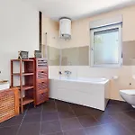 Hedonia With Heated Pool, Diklo