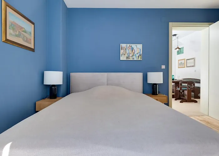 Guest house Hedonia With Heated Pool, Diklo *