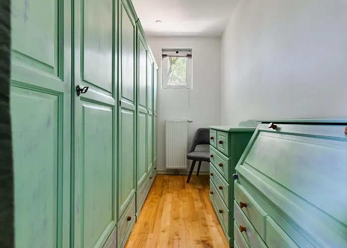 Gostinjska kuća Hedonia With Heated Pool, Diklo *