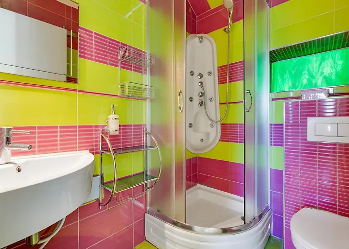 Hedonia With Heated Pool, Diklo Zadar